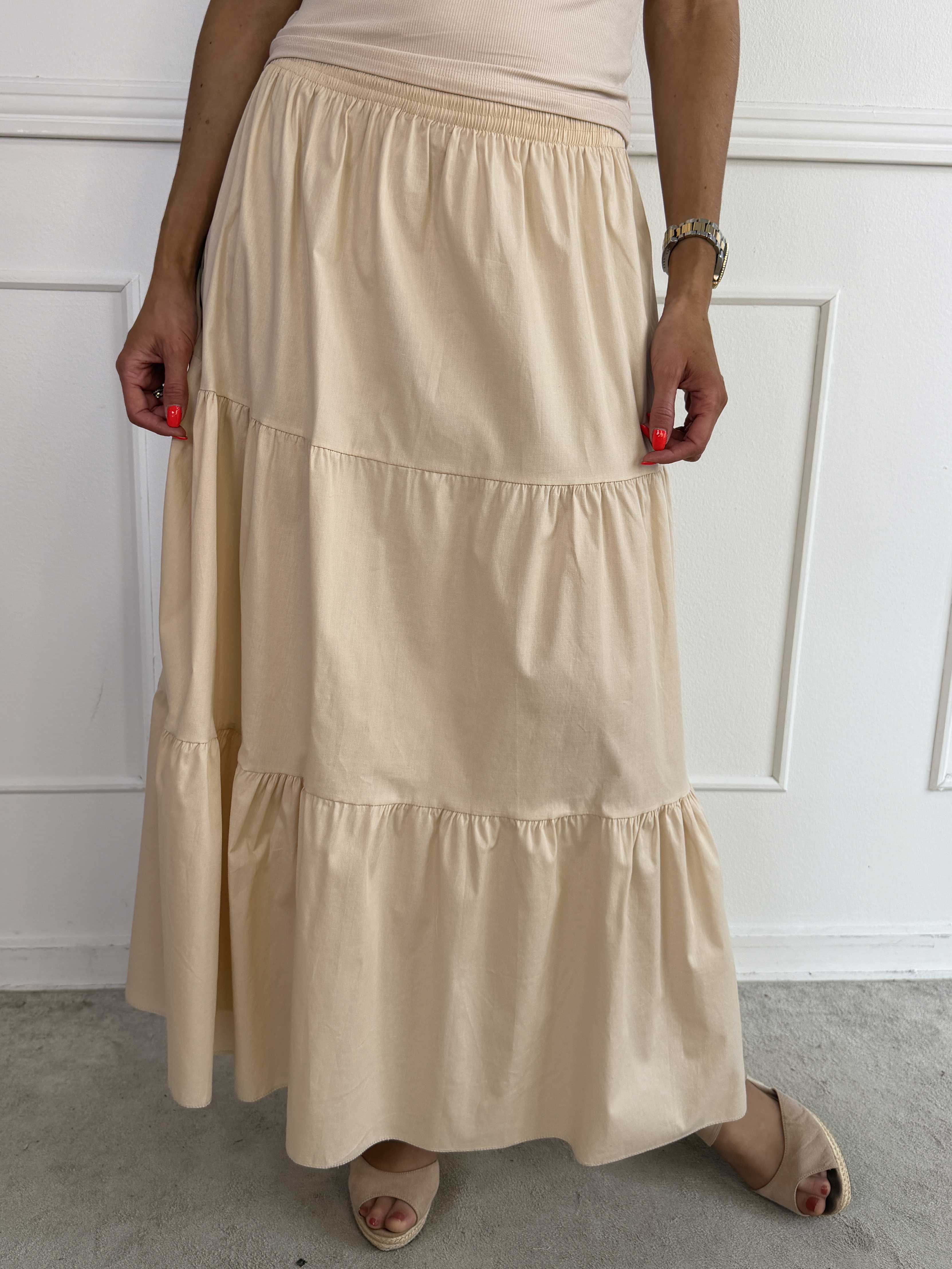 Ariella - Sød lang nederdel i bomuld med lag-på-lag-effekt